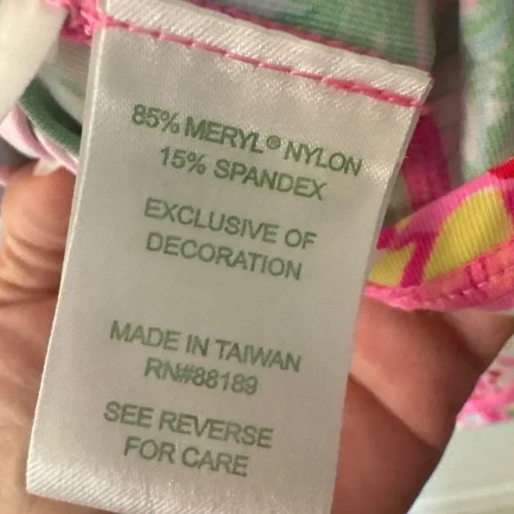 Lilly Pulitzer Luxletic Marion half zip upf 50+ size medium - Picture 5 of 5